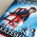 Magiczne Drzewo: Czy to lektura, która wciągnie Twoje dziecko?