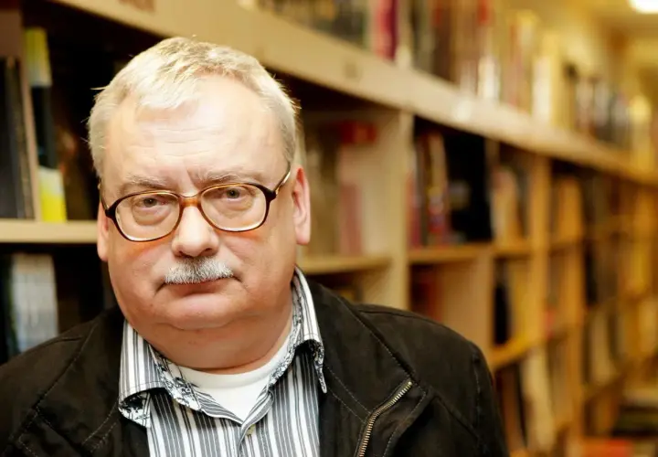 Andrzej Sapkowski: Kto stworzył Wiedźmina? Przewodnik po sadze!